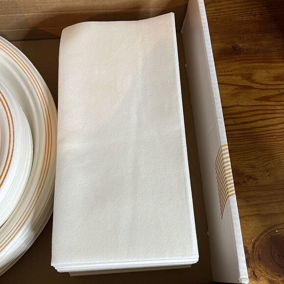 Eco Nudge Disposable Dining Set serves 25 guests Eco Friendly Biodegradable - Picture 7 of 8